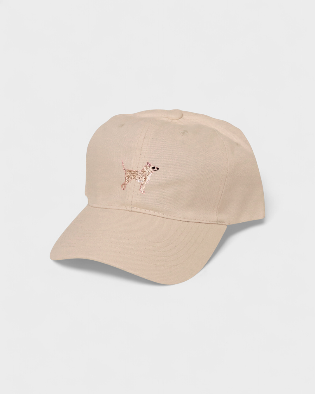 Chihuahua personalised hat with embroidered design and customizable back in washed cotton.