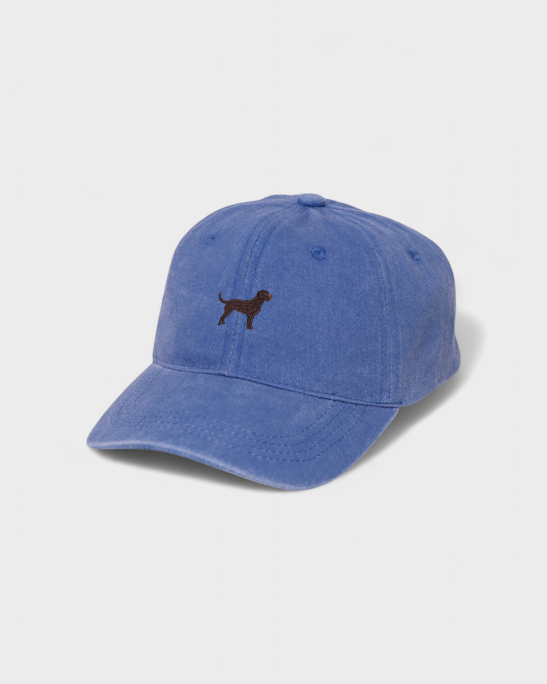 Personalised hat with embroidered Labrador design and custom text, made of 100% washed cotton.
