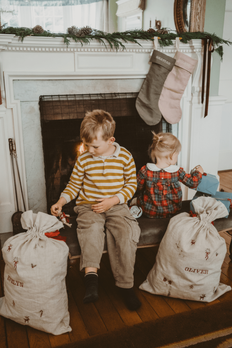 Linen Pattern Santa Sack - Namesake Embroidery Studio